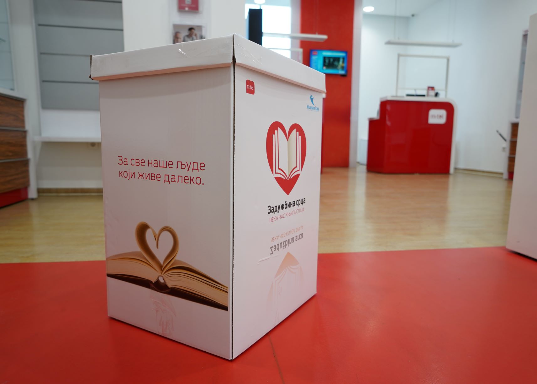 Biblioteka iz Kotor Varoši donirala knjige za m:tel akciju „Zadužbina srca – neka nas knjiga spaja“ (FOTO)