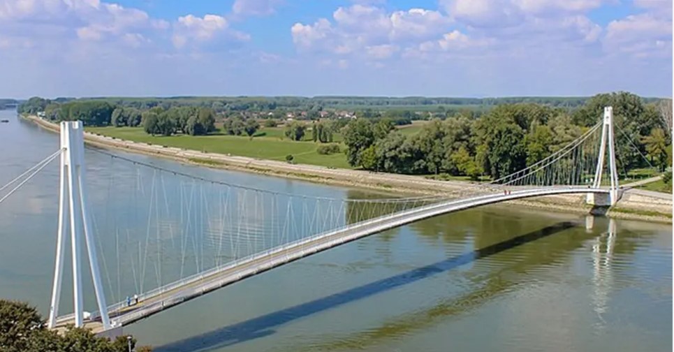 UŽAS U OSIJEKU Dječak (4) se utopio u Dravi pred očima majke