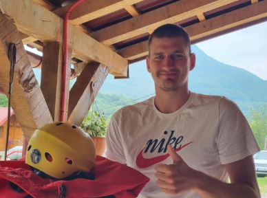 PRVE FOTOGRAFIJE JOKIĆA SA RAFTINGA: Evo gdje uživa jedan od najboljih košarkaša današnjice (FOTO)
