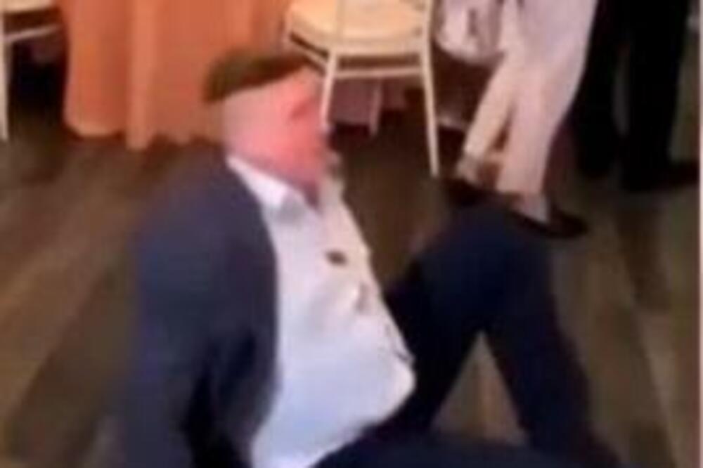 Mladoženja nokautirao gosta usred svadbe, a pogledajte zašto (VIDEO)
