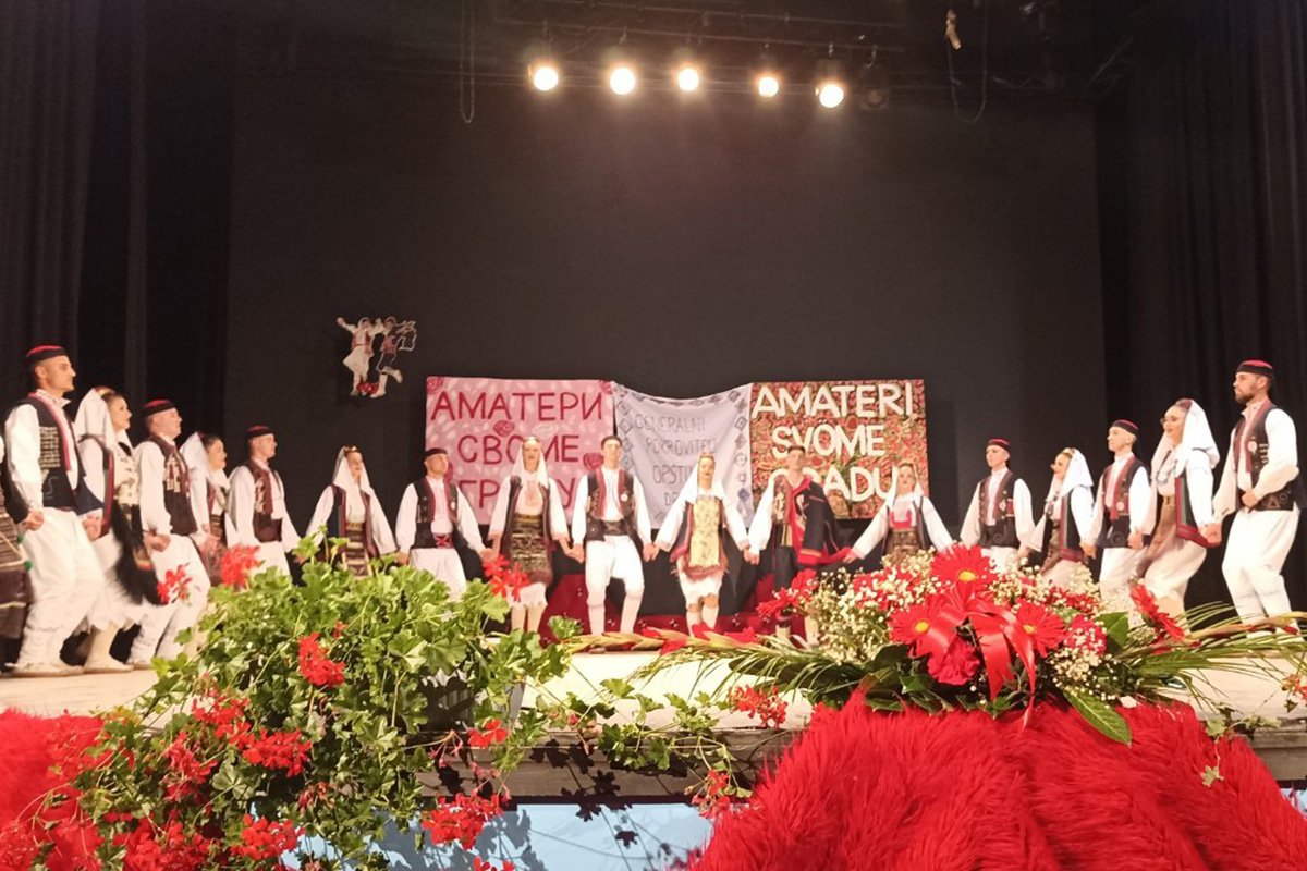 Smotra folklora okupila više od 20 KUD-ova u Drvaru