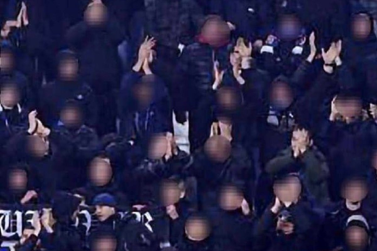 Dinamovi navijači poslali poruku sa "Maksimira" (FOTO)