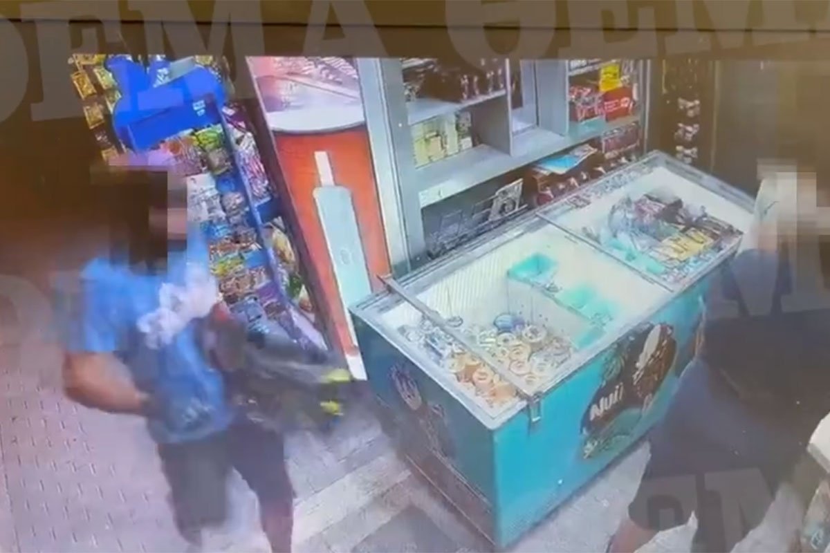 (UZNEMIRUJUĆI VIDEO) Objavljeni snimci posljednjih trenutaka života ubijenog grčkog navijača