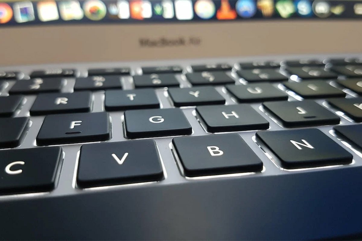 Evo čemu služe F tasteri na vašoj tastaturi i zašto F i J imaju male izbočine