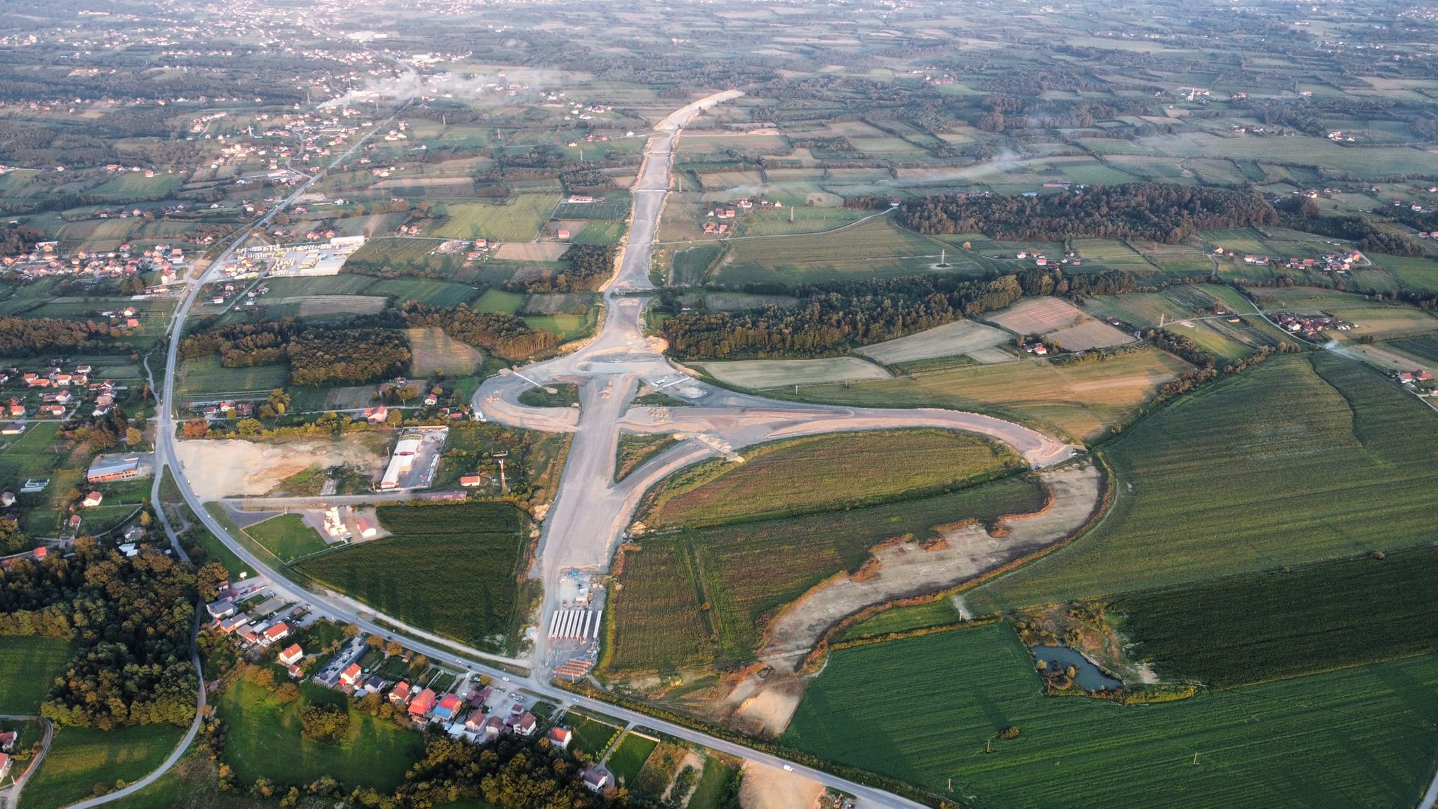 Kod Prijedora u toku izgradnja petlje koja će biti dio autoputa prema Banjaluci (FOTO)