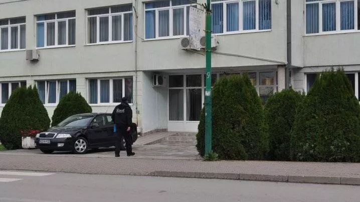 ŠOKANTNO! Detalji hapšenja u Goraždu: Umjesto radijatora, postavljao kamere u ženske toalete