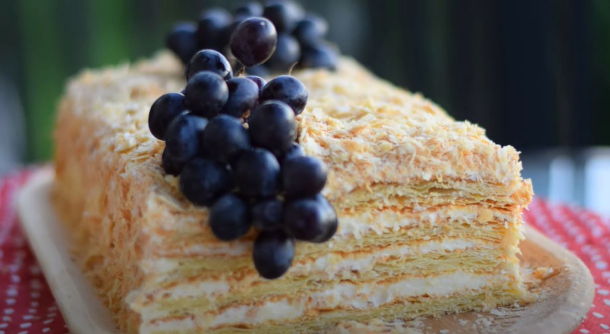 LAŽNA NAPOLEON TORTA Ne peče se, puna je slojeva a gotova za samo 15 minuta