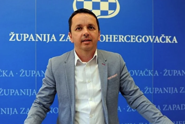 SKORO DA (NE)POVJERUJEŠ Sin ministra u Hercegovini primao stipendiju kao socijalni slučaj, otac tvrdi da ništa nije znao