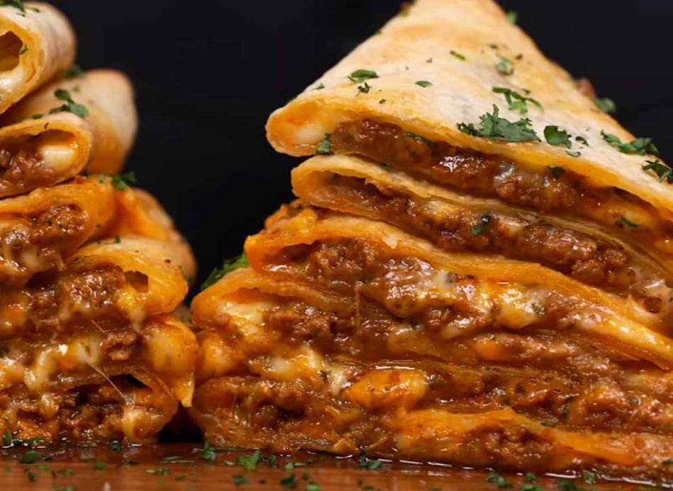 KESADILJE SA MLJEVENIM MESOM I SIROM ISPEČENE U RERNI Tradicionalno meksičko jelo ljepše nego u restoranima brze hrane