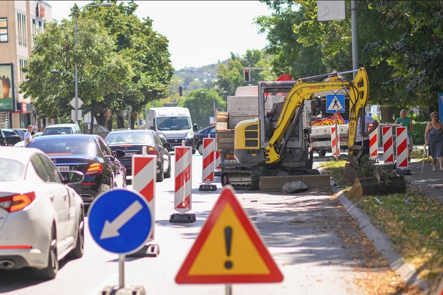 IZMJENA U REŽIMU SAOBRAĆAJA Počela rekonstrukcija Prve kuljanske ulice, vozači se mole za oprez i razumijevanje
