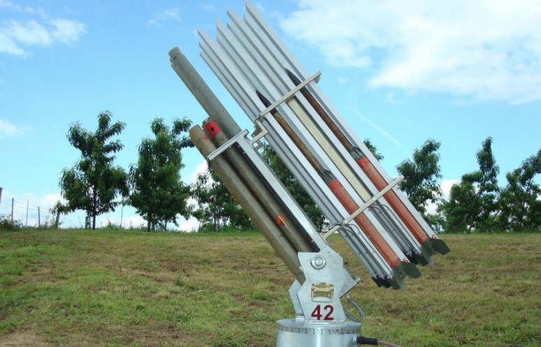 TRAGEDIJA IZBJEGNUTA ZA DLAKU Protivgradna raketa pala kod vrtića