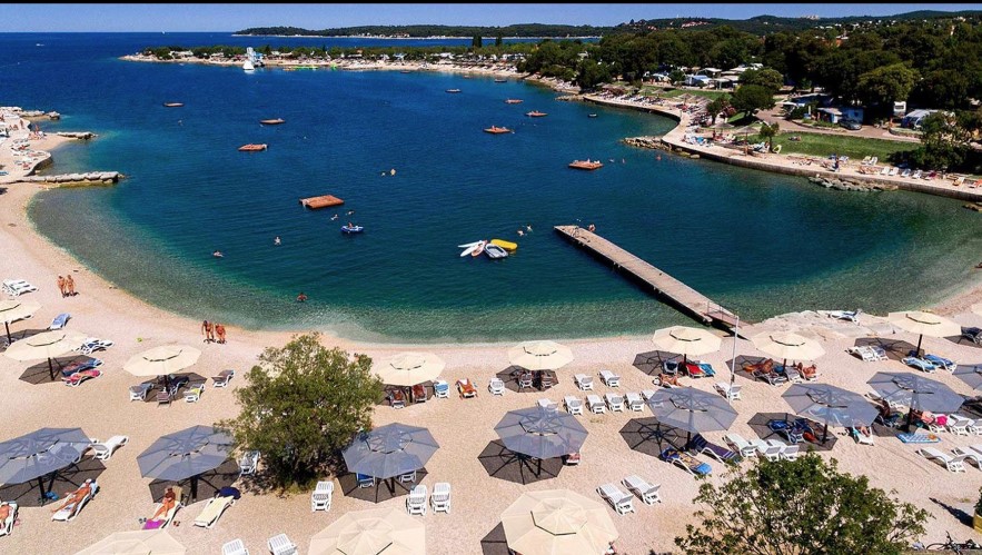 STRUKA OBJASNILA O ČEMU SE RADI Na hrvatskim plažama pojavila se zaraza ''slatke kraste''