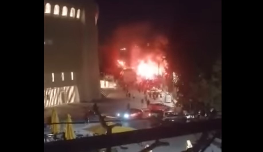 JEZIVI DETALJI UBISTVA U GRČKOJ Nesrećni mladić pokušao pobjeći, osim uboda nožem huligani ga tukli u glavu (FOTO)