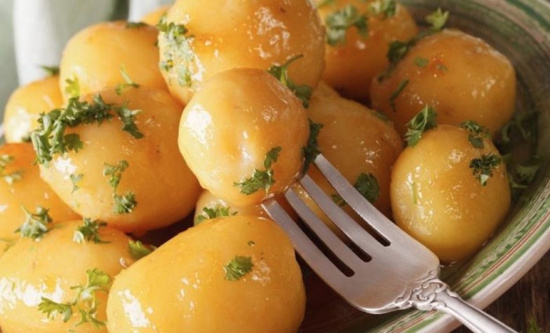 PRIJEDLOG ZA RUČAK Recept iz manastira: Krompir iz rerne