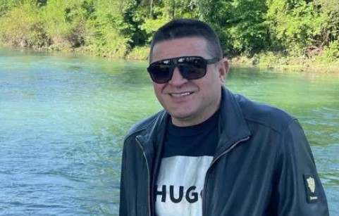 Nikada ne biste pogodili koji veliki hit je napisao Baja Mali Knindža: Svi se vesele uz tu pjesmu, a ona je najtužnija!
