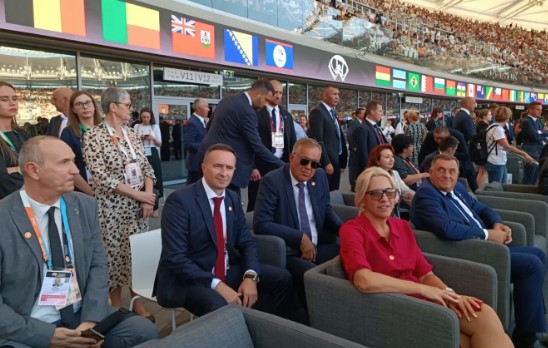 Cvijanovićeva čestitala Vuleti osvajanje svjetskog zlata