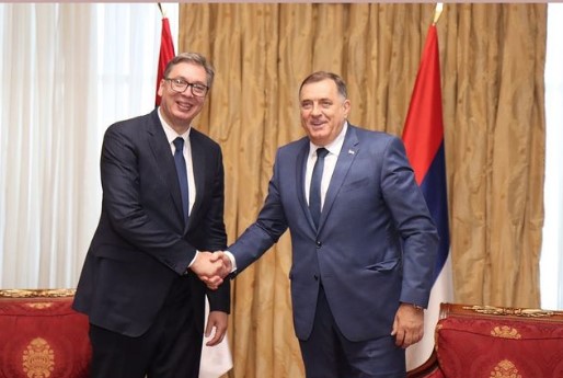 Dodik i Vučić se dogovorili: Sinhronizovani vatromet širom Srpske i u Beogradu