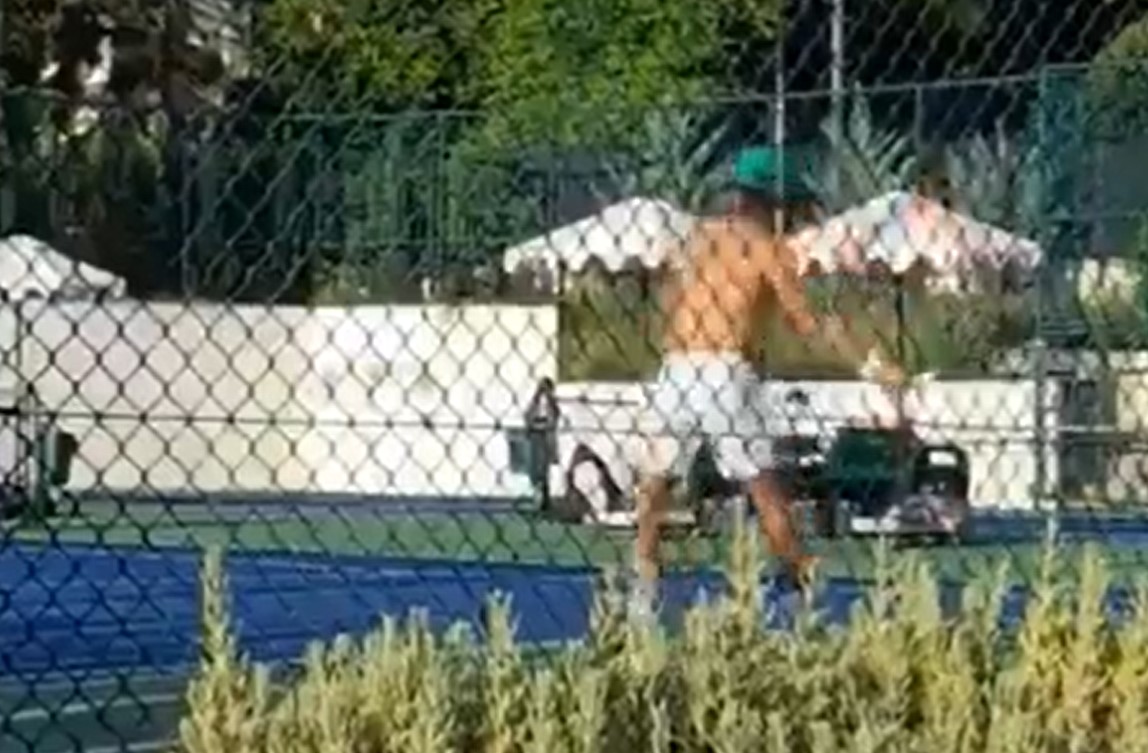 ROMANTIČNI SPARING Nole u Crnoj Gori trenirao sa Jelenom (VIDEO)