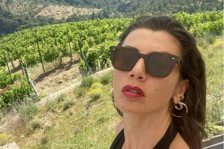 GLUMICA MUŽA VARALA SA SVEKROM ODMAH NAKON SVADBE Javnost je frapirana, evo kako su uhvaćeni (FOTO)