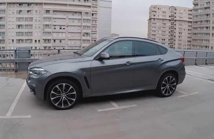 OSVETA KOJA KOŠTA 200.000 EVRA Biznismen s Dedinja otkrio da ga žena vara, pa zapalio 3 automobila