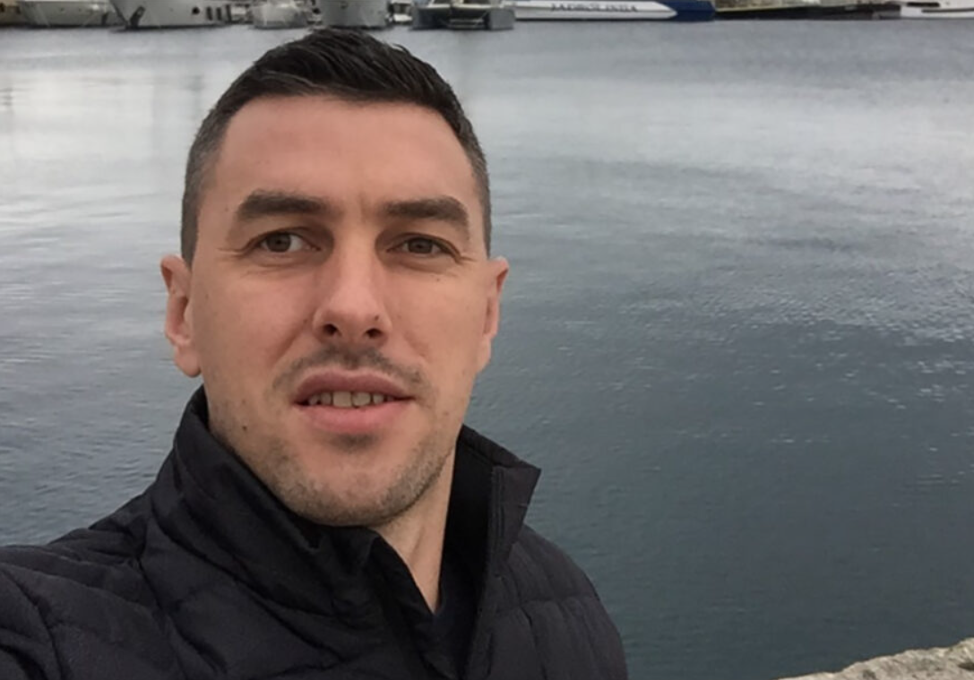 “OD VEČERAS JE NA TEBE OTVOREN LOV” Prijete Emiru koji je spasao bebu nakon stravičnog zločina u Gradačcu (FOTO)