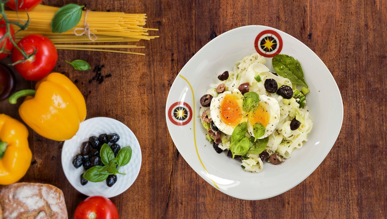 FRANCUSKI SPECIJALITET Nikozija salata je savršen ljetni obrok, lagana je, ukusna i odlično zasiti