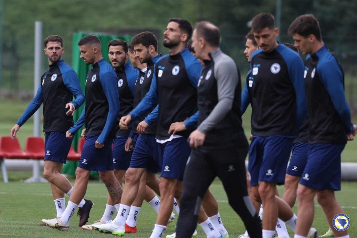 Fudbaleri BiH počeli pripreme za nastavak kvalifikacija
