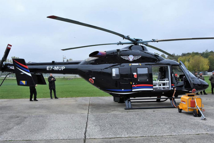 Helikopter MUP-a Srpske prinudno sletio u Banjaluci