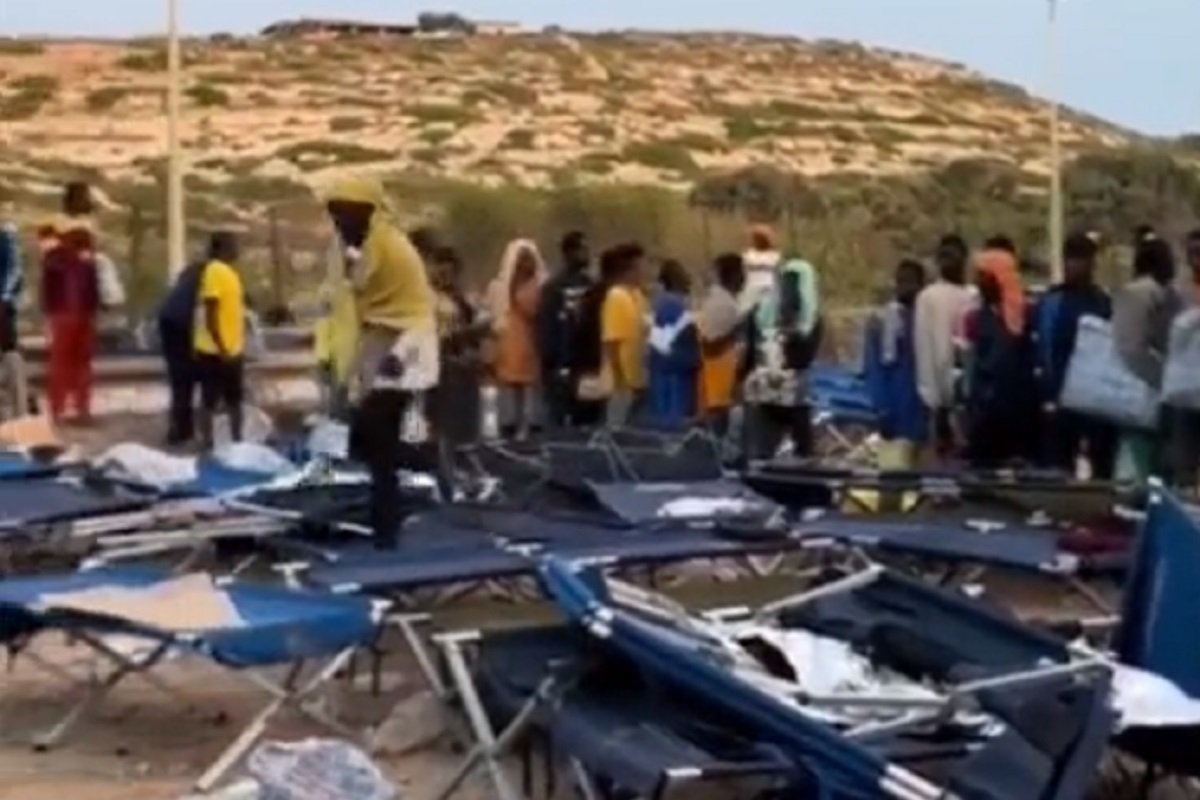 Francuska će podržati Italiju da osigura granicu protiv migranata (VIDEO)
