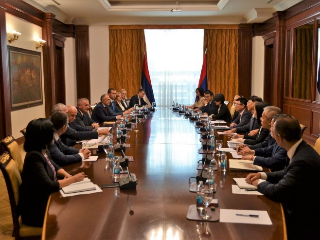Višković sa predstavnicima kineskih kompanija Sinošur i Avik o izgradnji HE Bistrica