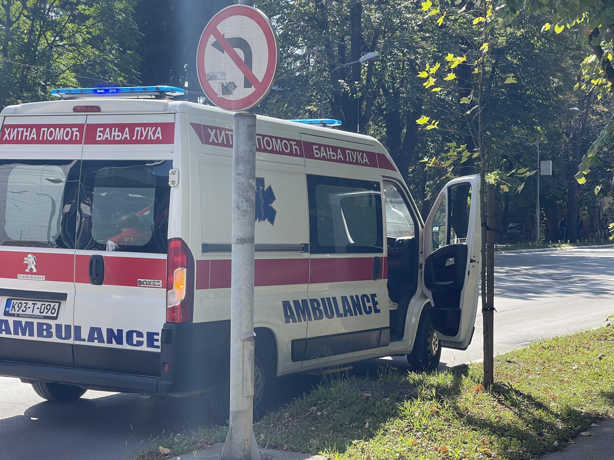 PREMINUO I MLADIĆ (24) Nakon stravičnog sudara kamiona i automobila u Trebinju: "Danas jedna sahrana, sutra druga"