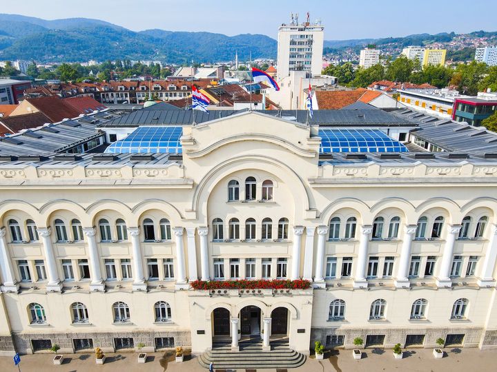 NA RAČUNU 12 MILIONA Počinju isplate stipendija i subvencija za vrtiće