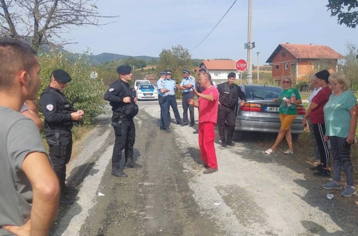MJEŠTANI BISTRICE U MUKAMA: Nelegalno iskopavaju ugalj, uništavaju selo i nikoga nije briga