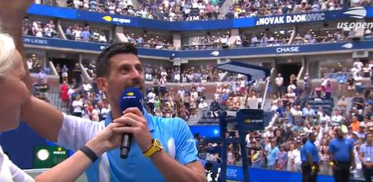 HIT SNIMAK! Novak napravio feštu, natjerao Amerikance da pjevaju: Oduševio ih reakcijom (VIDEO)