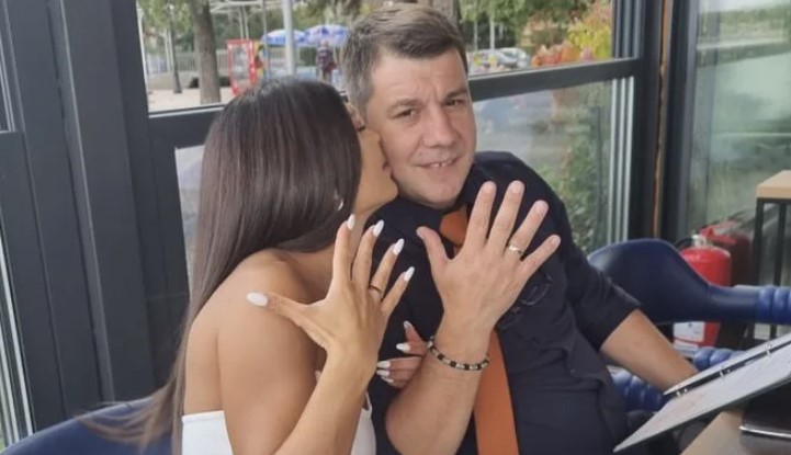 OŽENIO SE IVAN MARINKOVIĆ Prve fotografije sa intimne proslave, on i Jelena blistaju (FOTO)