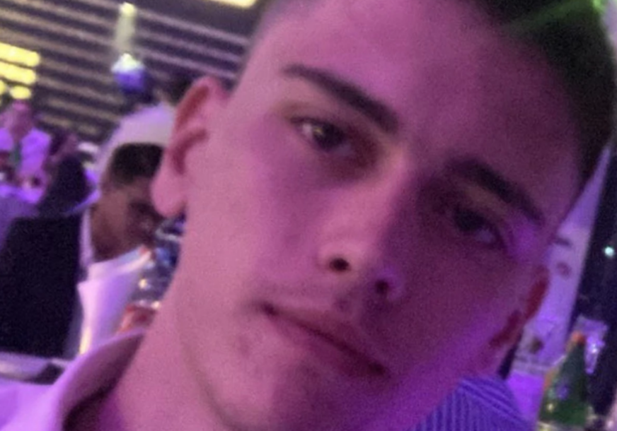 NESTAO NIKOLA (19) Mladić javio mami da dolazi kući i od tada mu se gubi svaki trag
