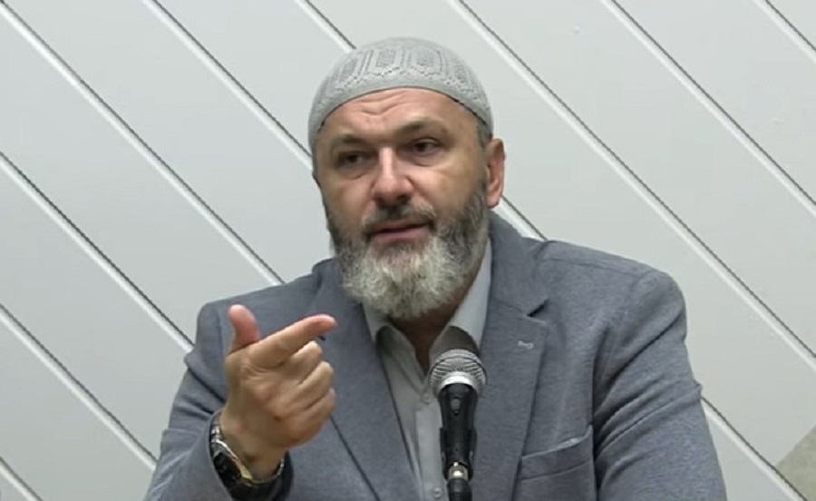 POLICIJA ZABRANILA I KONTRASKUP U FBIH Sanin Musa Srbe nazvao fašistima, muslimane pozvao da dođu pred džamiju