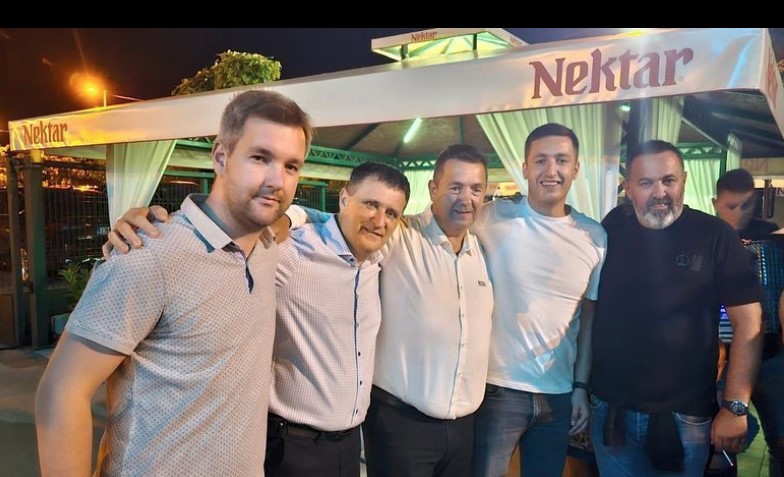 Mladen Ilić postao otac: Veselje upriličeno u Krupi na Vrbasu (FOTO)