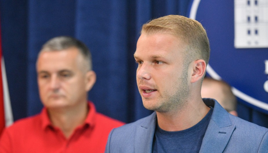 POSTIGNUT DOGOVOR Prevoznici nastavljaju da voze po povlaštenim cijenama