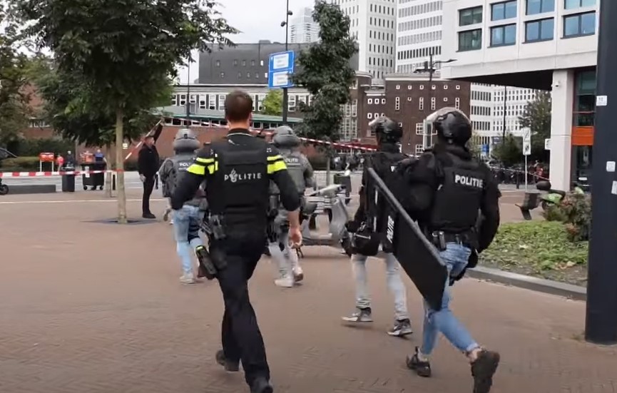 KRVAVI POHOD U ROTERDAMU Više osoba poginulo u pucnjavi, uhapšen napadač (VIDEO)
