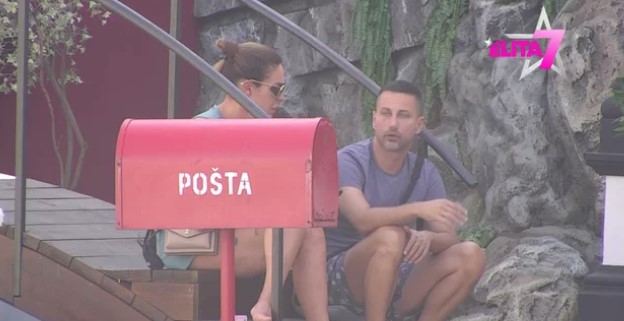 "ANELI OČIMA NE MOŽE DA GA GLEDA" Đedović smatra da je Mića iskompleksiran i da svoj ego hrani kad ga zovu "tata rijalitija" (VIDEO)