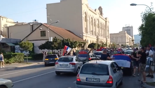 SIJA SREBRO KAO ZLATO Navijači u Banjaluci proslavili veliki uspjeh košarkaša Srbije