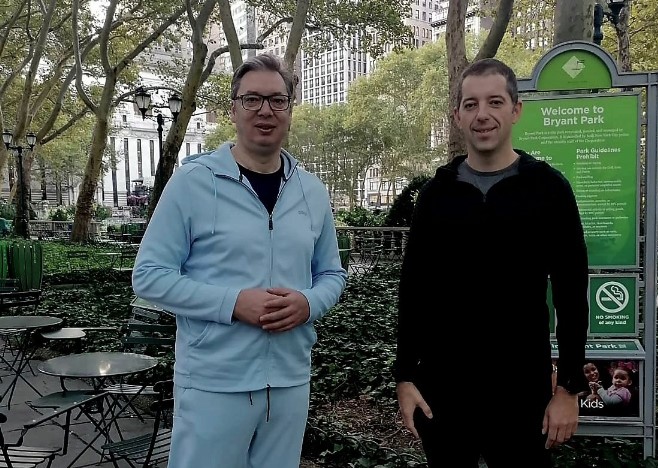 VUČIĆ SA ĐURIĆEM U VAŠINGTONU Reklo bi se da su imali sportske aktivnosti, ali druga fotografija krije tajnu (FOTO)