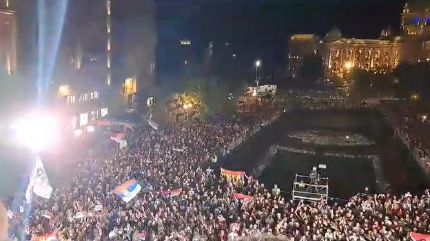 DANICA CRNOGORČEVIĆ PREPLAVLJENA EMOCIJAMA Oduševio je doček u Beogradu pa se oglasila: Za ovo se živi (VIDEO)