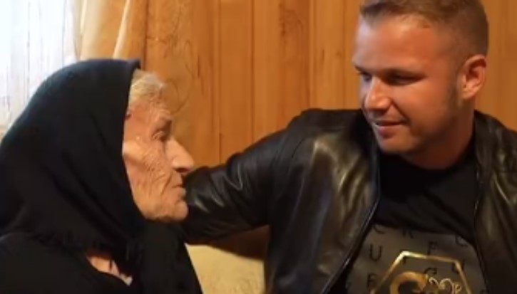 ISTINSKI HEROJI NAŠEG VREMENA Stanivuković posjetio stogodišnju baku Ljepu, majku dva poginula borca (VIDEO)