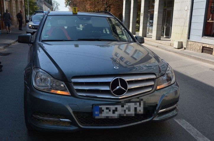 DRAMA U PRIJEDORU Lopov uhapšen u ukradenom "mercedesu", vozio drogiran