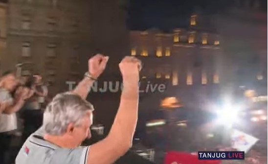 VEČERAS JE VELIKA ČAST BITI SRBIN! Obratio se Selektor Pešić na dočeku: Osjetili smo vas da ste sa nama dok smo bili u Manili, živjela Srbija