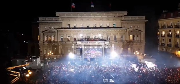 VESELI SE, SRPSKI RODE Grmi Beograd: Đoković, košarkaši, basketaši i hiljade navijača pjevalo poznatu srpsku pjesmu (VIDEO)