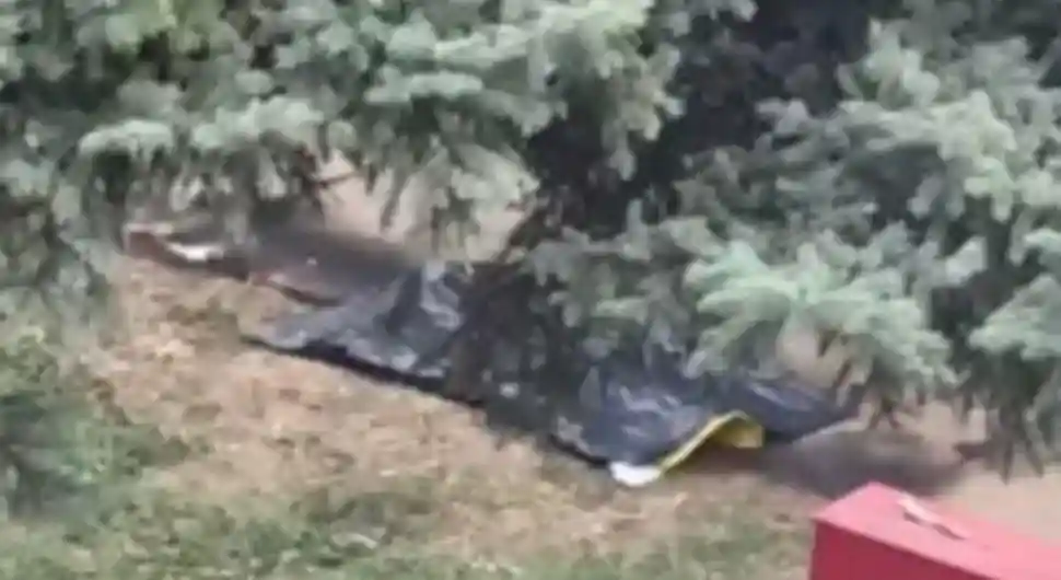 DETALJI JEZIVOG INCIDENTA Odbornik se zapalio ispred policijske stanice, zadobio teške opekotine (FOTO)