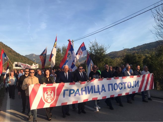 Na skupu "Granica postoji" u Novom Goraždu više od 2.800 ljudi (FOTO/VIDEO)